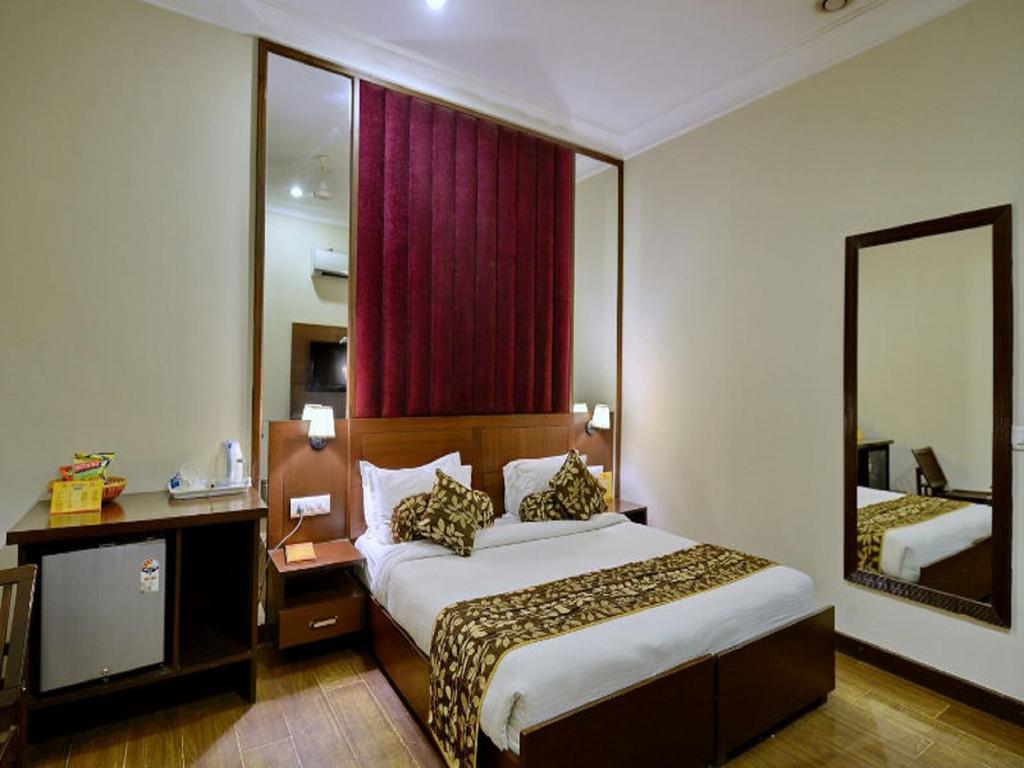 Click Hotel Kohinoor, Ludhiana Exterior photo